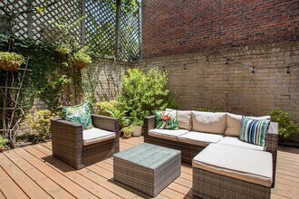 1942 Indiana St in Houston, TX - Building Photo - Building Photo