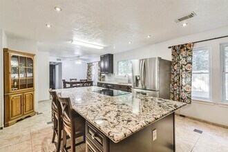 12 Coralberry Rd in Spring, TX - Building Photo - Building Photo