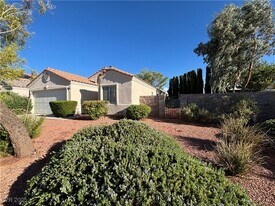 3193 Castle Canyon Ave in Henderson, NV - Building Photo