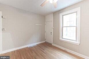 1606 Rodman St in Philadelphia, PA - Building Photo