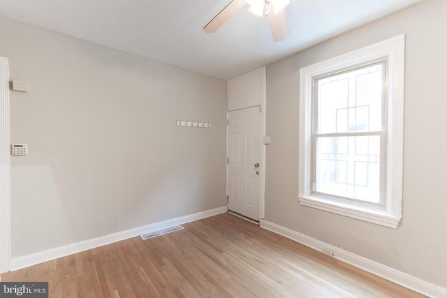 property at 1606 Rodman St