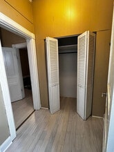 859 4th St Dr NW, Unit B in Hickory, NC - Building Photo - Building Photo