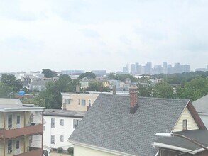 240 Leyden St in Boston, MA - Building Photo - Building Photo