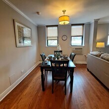 1611 Chicago Ave in Evanston, IL - Building Photo - Building Photo