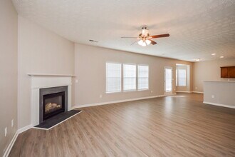 80 Meadowbrook Ct in Covington, GA - Building Photo - Building Photo