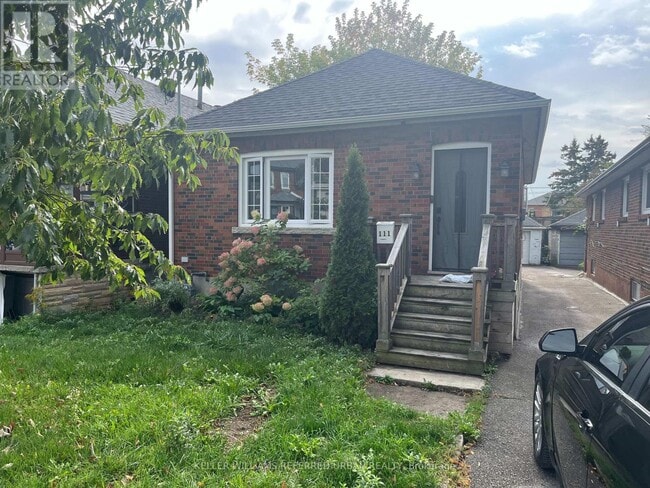 property at 111 Clovelly Ave