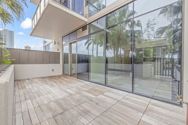 1388 Kapiolani Blvd in Honolulu, HI - Building Photo - Building Photo