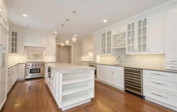 1 Ogden Rd in Scarsdale, NY - Building Photo - Building Photo