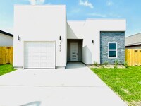 1426 Los Estribos Dr