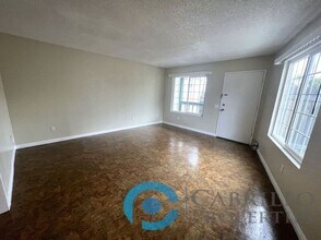 8200 Lemon Grove Way in Lemon Grove, CA - Building Photo - Building Photo