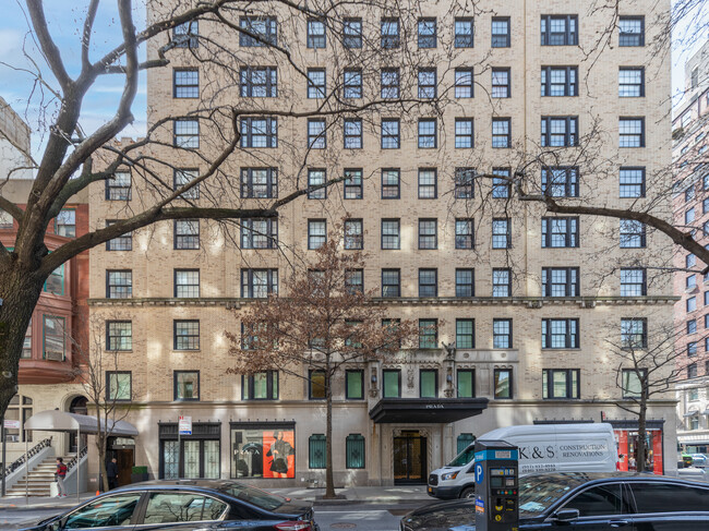 Hampton House Condominiums in New York, NY - Building Photo - Building Photo