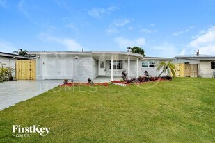 3844 Elmwood Dr in Holiday, FL - Building Photo