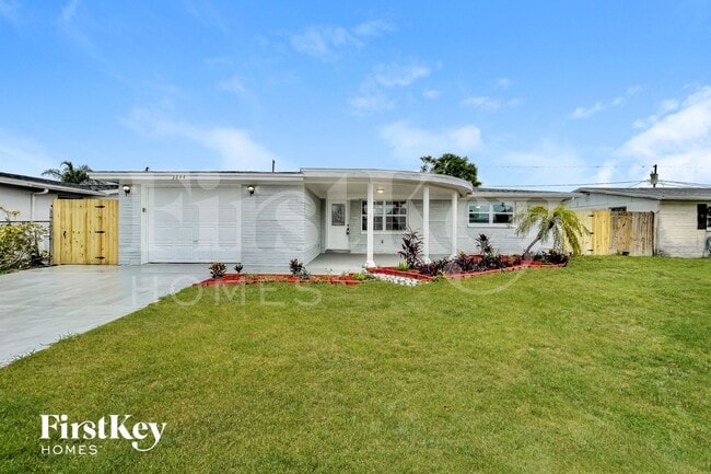 property at 3844 Elmwood Dr