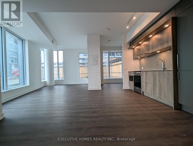 491 Soho Ave in Mississauga, ON - Building Photo - Building Photo