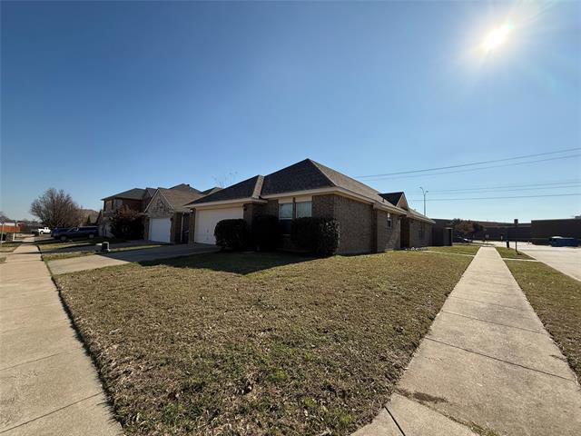 5328 Sioux Creek Ln in Fort Worth, TX - Building Photo