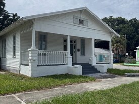 2708 N 19th St in Tampa, FL - Building Photo