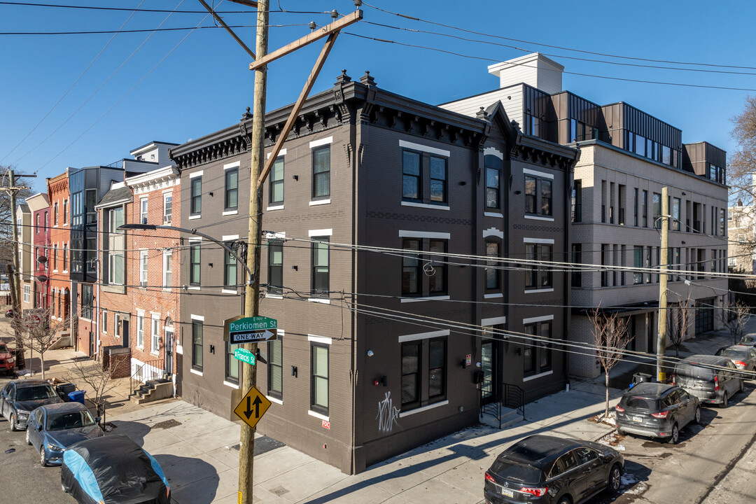 The Vine (1723) in Philadelphia, PA - Building Photo