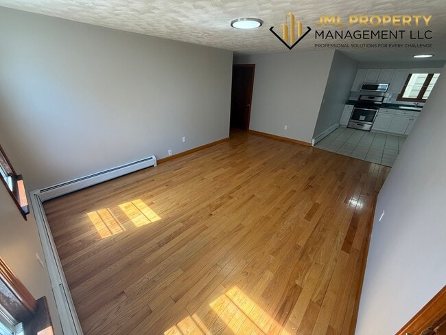 52 Pitman St, Unit 2W