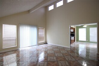 4415 Bugle Rd in Houston, TX - Building Photo - Building Photo