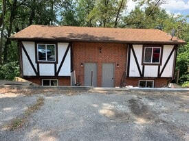 1406 8th Ave in Freedom, PA - Building Photo