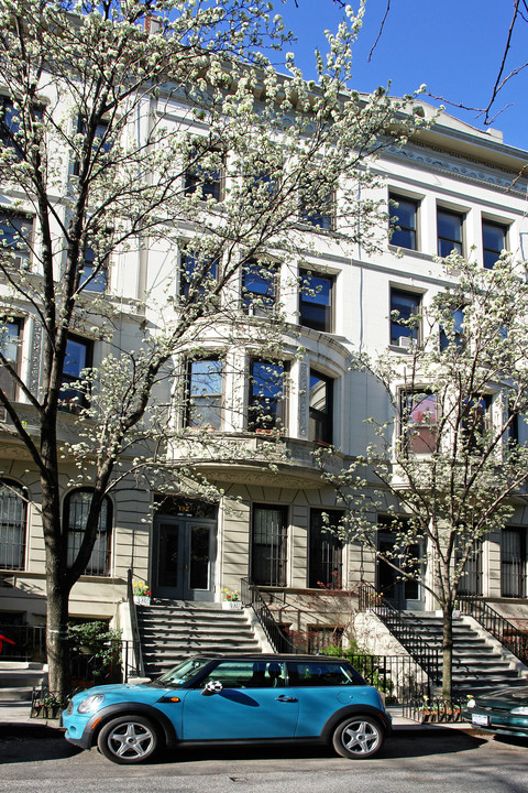 132 West 80th Street (k3) in New York, NY - Foto de edificio