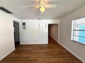 767 20th Ave S in St. Petersburg, FL - Building Photo - Building Photo