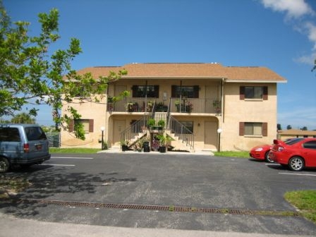 4514-4516 SW 10th Ave in Cape Coral, FL - Building Photo