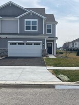 12011 Jordi Rd in Huntley, IL - Building Photo