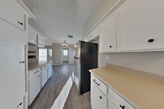 22135 N Fork Dr in Katy, TX - Building Photo - Building Photo