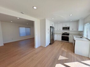 10161 Mayor Cir in San Diego, CA - Building Photo - Building Photo