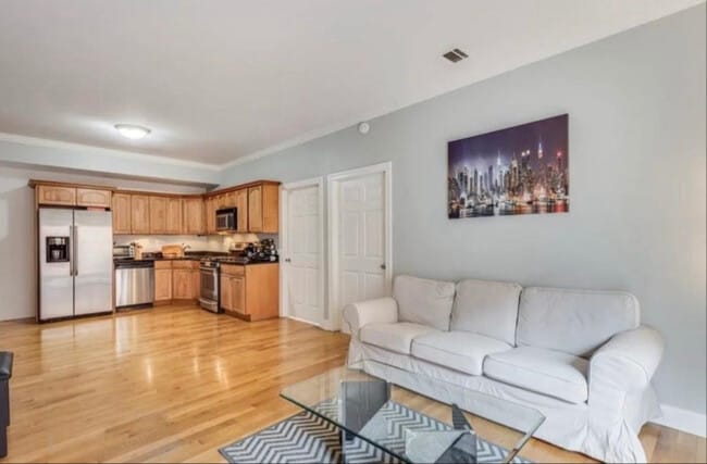 85 Broadway in Jersey City, NJ - Building Photo - Building Photo