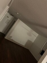 28 Adams St, Unit 1st Floor in Chicopee, MA - Building Photo - Building Photo