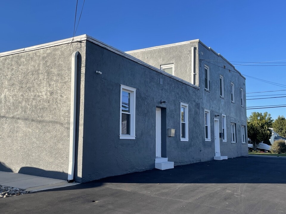 2115 Harrison Ave, Unit #1 in Wilmington, DE - Foto de edificio