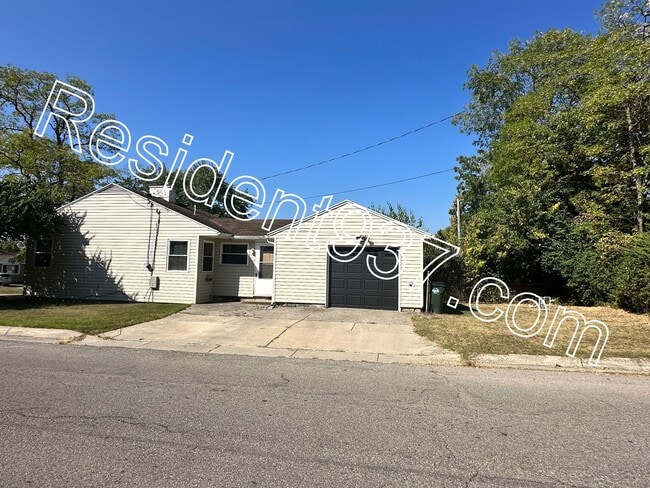 837 Williams St in Miamisburg, OH - Building Photo - Building Photo
