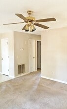 1006 S 10th St in Lillington, NC - Building Photo - Building Photo