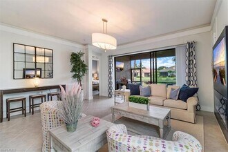 13441 Coronado Dr in Naples, FL - Foto de edificio - Building Photo