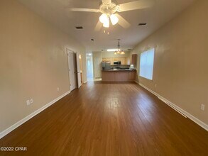 11741 Seashore Ln in Panama City, FL - Building Photo - Building Photo