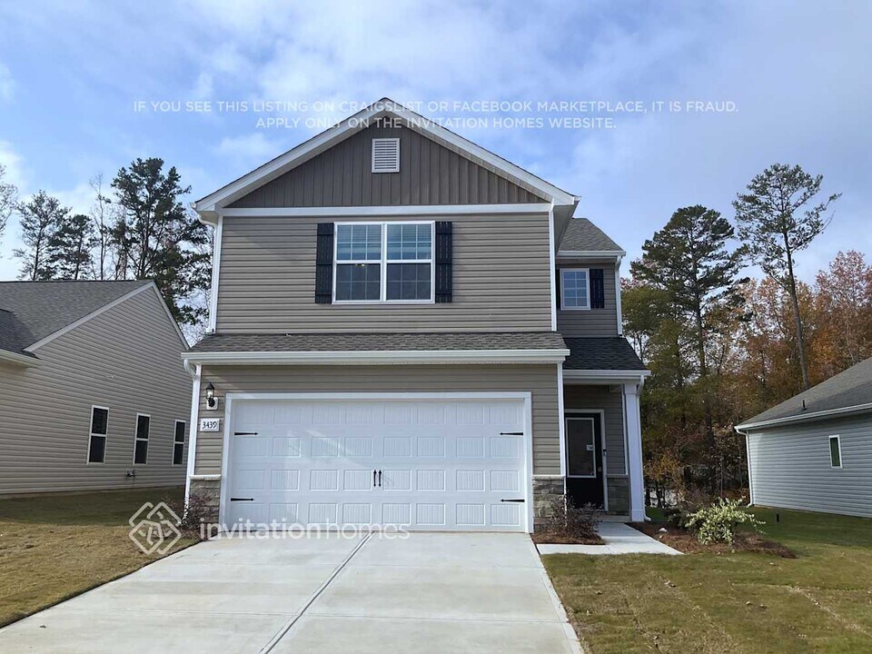 3439 Saddlebred Dr in Gastonia, NC - Building Photo