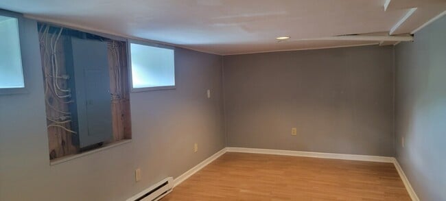 property at 517 Smiley Ave
