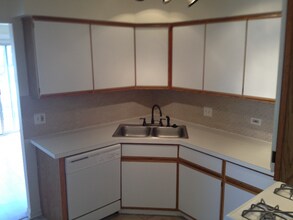 1150 Coldspring Rd in Elgin, IL - Building Photo - Building Photo