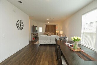 14463 Cedar Ledge Ln in Conroe, TX - Building Photo - Building Photo
