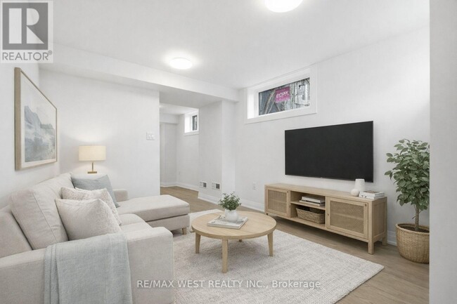 property at 85 Allanbrooke Dr