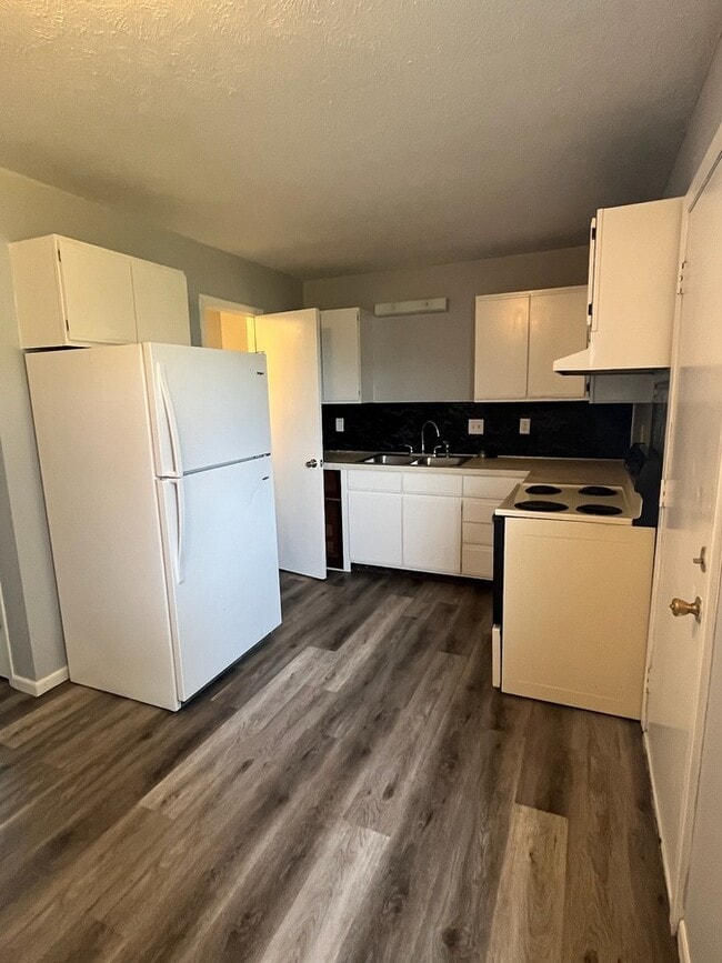 631 136th Ave in Holland, MI - Building Photo - Building Photo