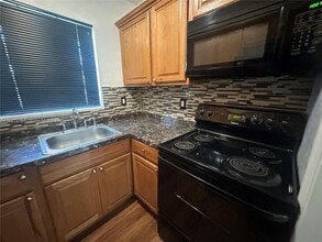 5420 NE 22nd Terrace in Fort Lauderdale, FL - Building Photo - Building Photo