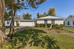 2311 Blyth Dr in Dallas, TX - Building Photo