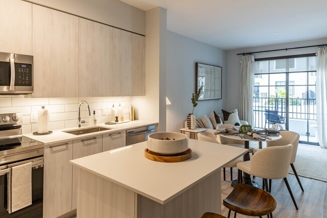 Leena Plantation in Plantation, FL - Building Photo - Building Photo