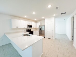 436 Wayland Dr in Haines City, FL - Building Photo - Building Photo