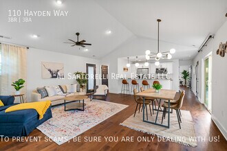 110 Hayden Wy in Asheville, NC - Building Photo - Building Photo