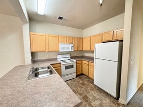 200 Talus Way in Reno, NV - Building Photo - Building Photo