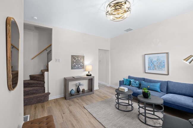 property at 826 Walnut St